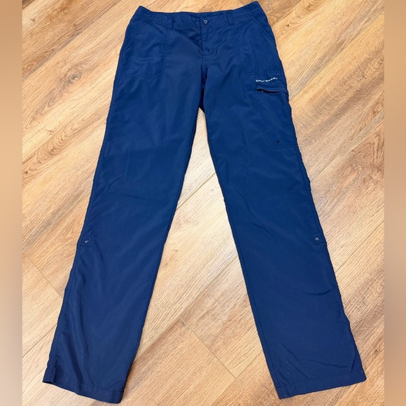 Columbia Pants - Columbia PFG Women’s Aruba Roll Up Pants in Navy OMNI-Shield
